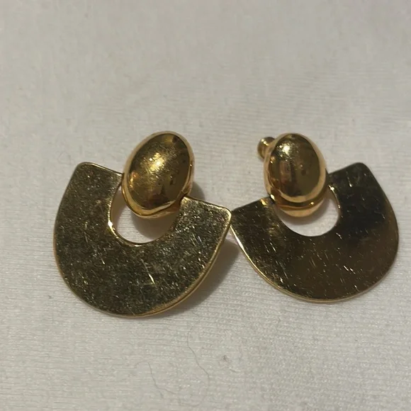 Vintage gold filled earrings. - Picture 3 of 3